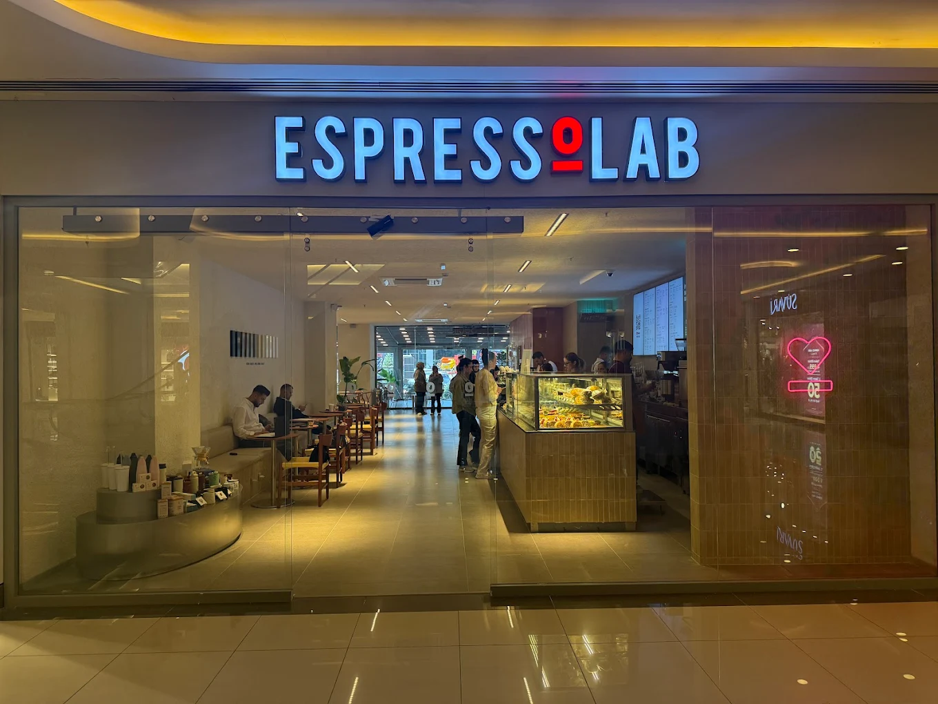 Espressolab Erzincan şubesi açıldı! Neo Şirketler Grubu Başkanı Serdar Çınar'dan memleketine büyük yatırım!